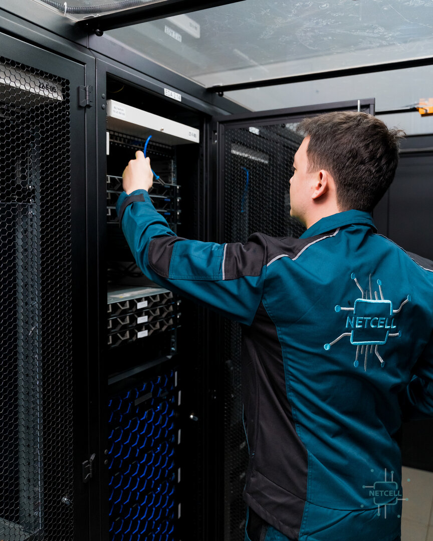 Серверлік шкафтар